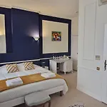 Majorelle Du Chateau Guest house 3*